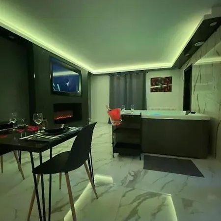 Apartment La Casa De 2.0 Jacuzzi & Cinema Prive Melun